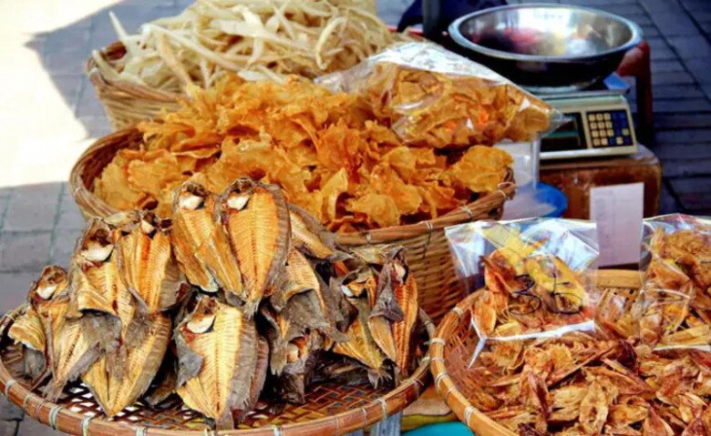 Dân địa phương mách bạn khu chợ hải sản rẻ nhất Phú Quốc, không phải ai cũng biết - 5