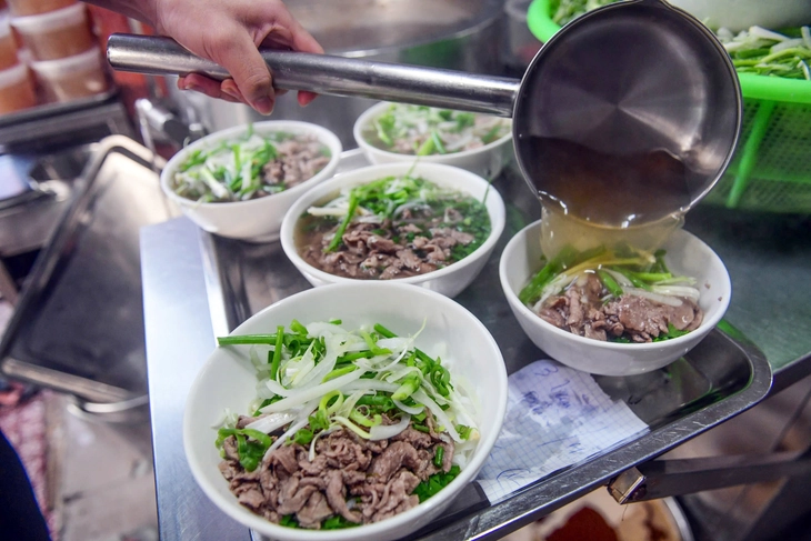 Cơ chế thuế đơn giản, hộ kinh doanh sẽ lên doanh nghiệp - Ảnh 2.