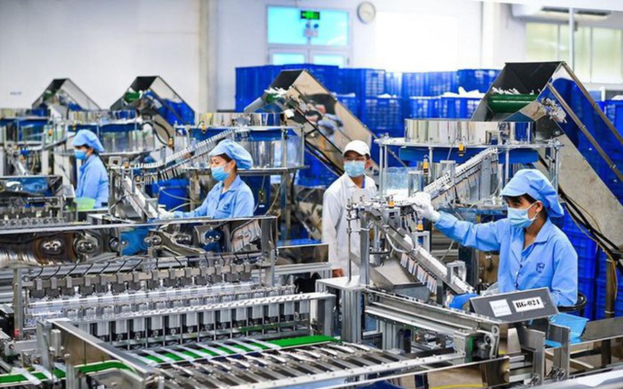 Nghị quyết 198/2025/QH15: Miễn kiểm tra thực tế tại doanh nghiệp, hộ kinh doanh, cá nhân kinh doanh tuân thủ tốt quy định của pháp luật