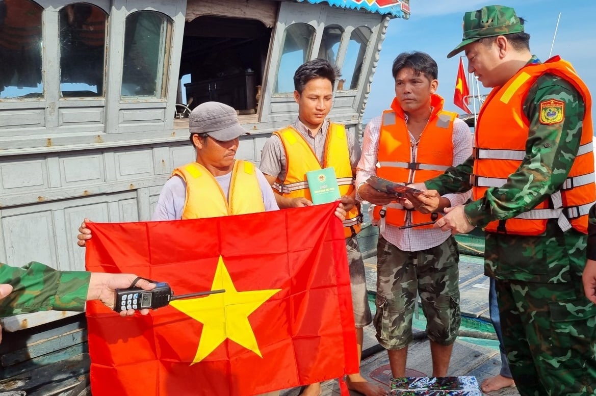 Từ đầu năm 2025 đến nay, tại Huế chưa ghi nhận trường hợp tàu cá vi phạm về khai thác IUU bị xử phạt hành chính. Ảnh: Văn Dinh.