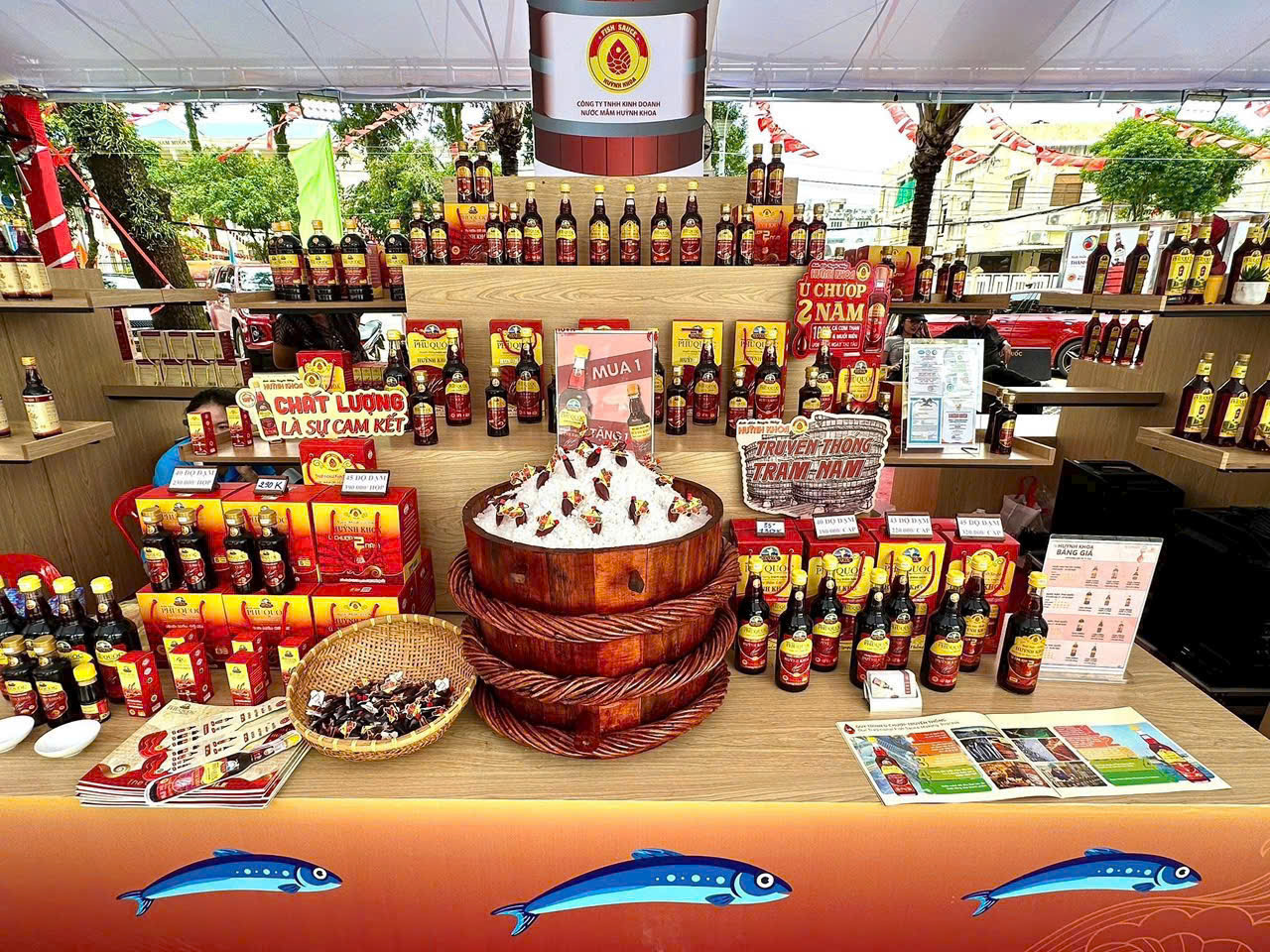 Festival Phú Quốc 2025: Hồi sinh di sản nước mắm trước làn sóng công nghiệp - Ảnh 2