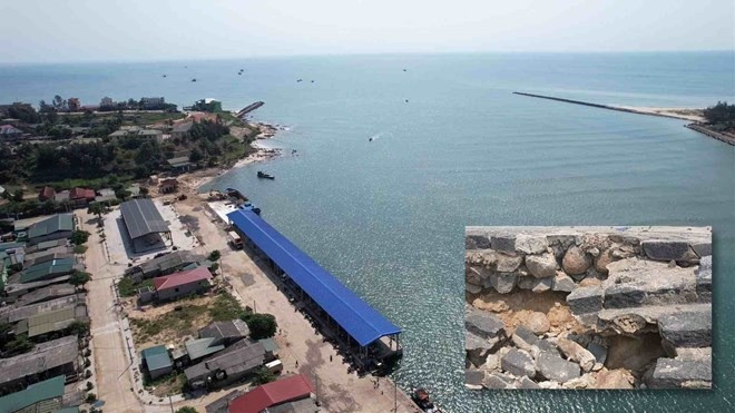 Khó tin: Cảng cá lớn bậc nhất tỉnh Quảng Trị vừa nâng cấp xong đã hư hỏng- Ảnh 1.