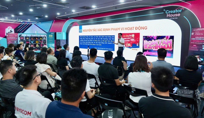 Chương trình đã thu hút hơn 700 nhà sáng tạo và nhà bán hàng tham gia