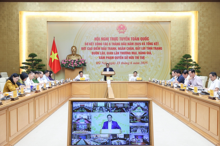 Thủ tướng tuyên chiến với hàng giả, quyết quét sạch thuốc giả, thực phẩm giả - Ảnh 1.