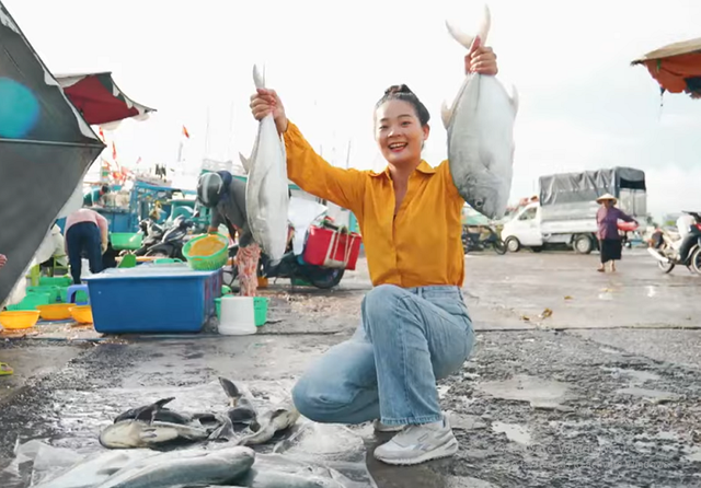 Khám phá cảng cá Phan Thiết và chợ cá Cồn Chà- Ảnh 1.