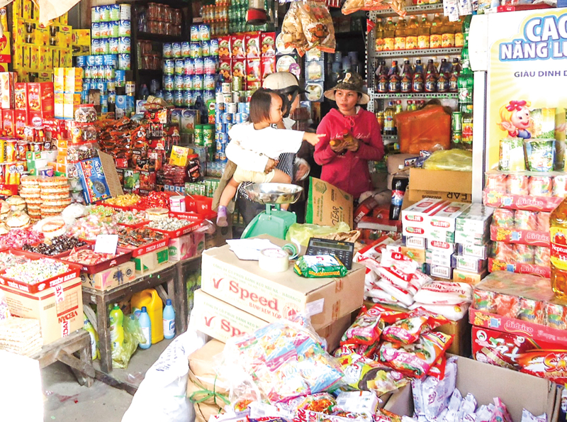 Nhiều hộ kinh doanh nhỏ không biết thực hiện hoá đơn điện tử bắt đầu từ đâu.