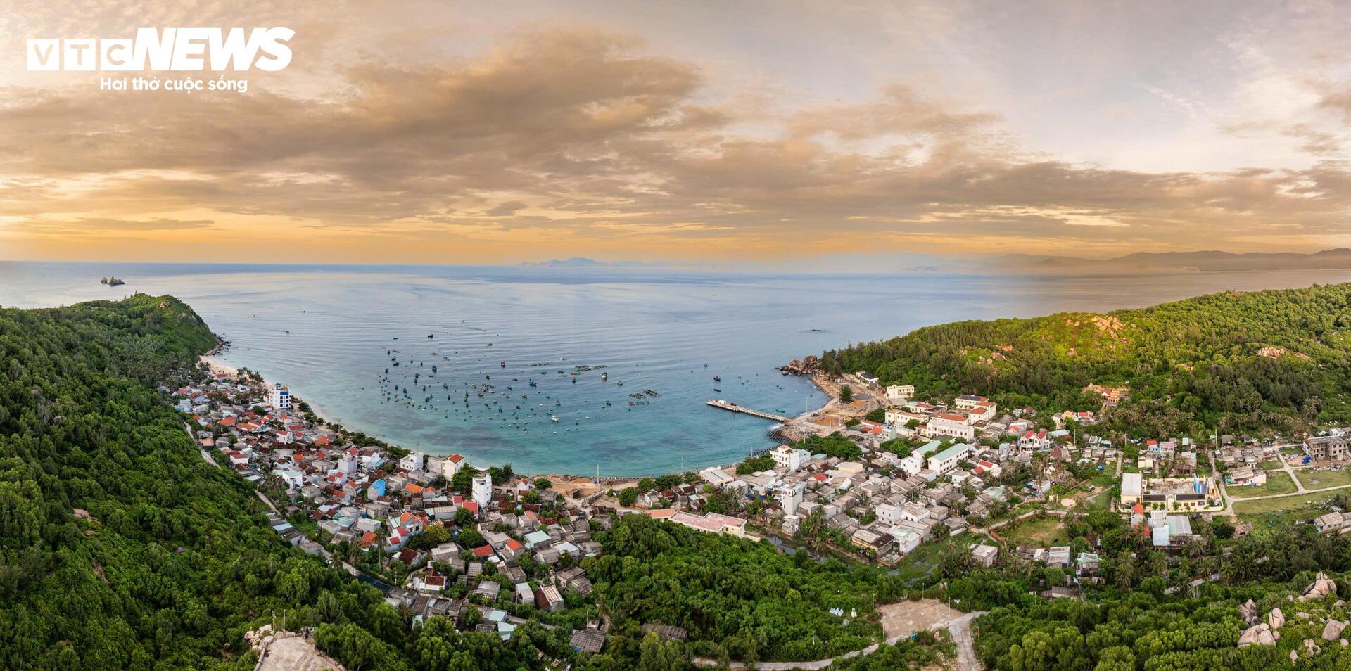 Nếu bạn mệt mỏi nơi thành phố ồn ào, hãy về với làng chài giữa biển Gia Lai - 13