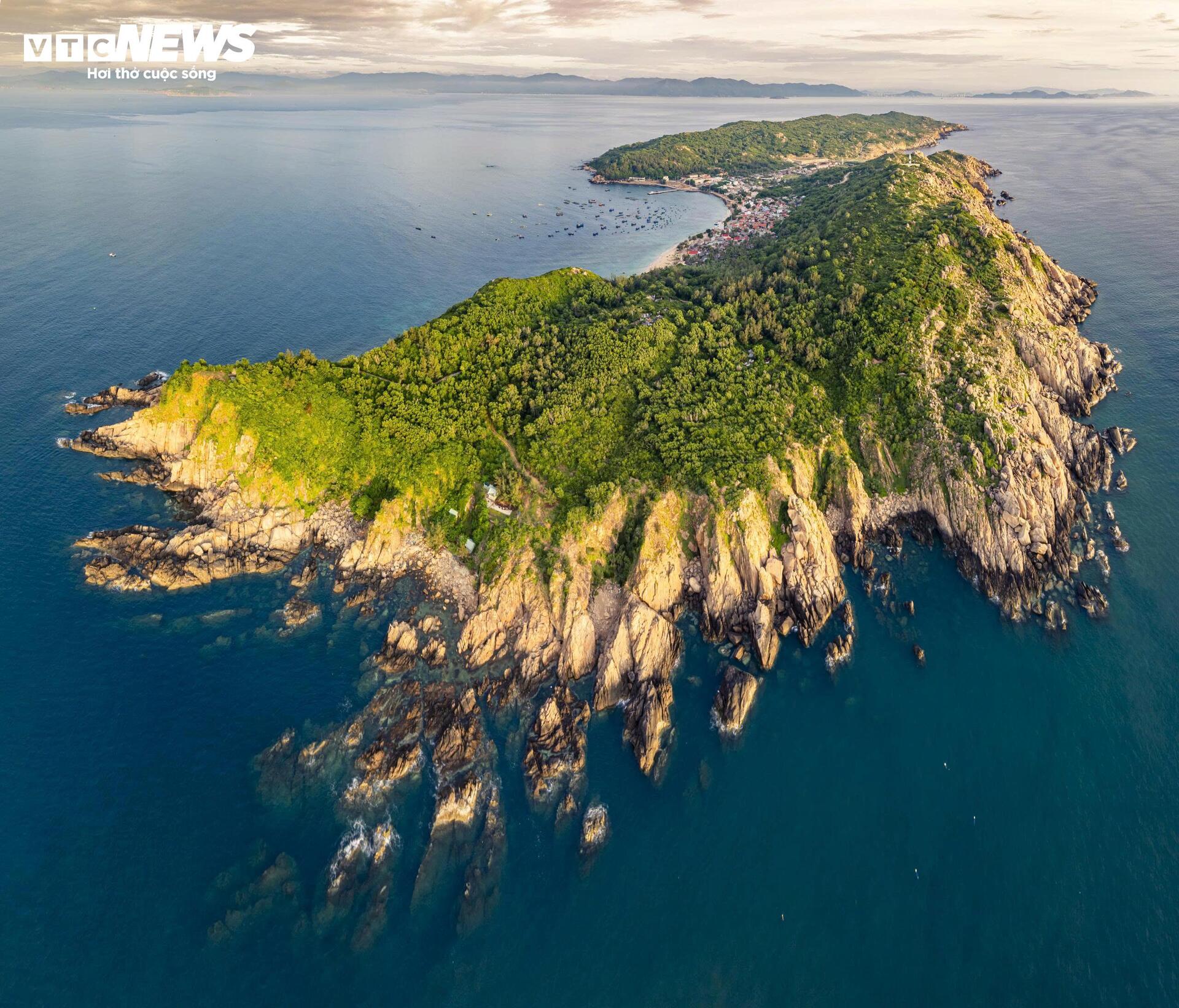 Nếu bạn mệt mỏi nơi thành phố ồn ào, hãy về với làng chài giữa biển Gia Lai - 5