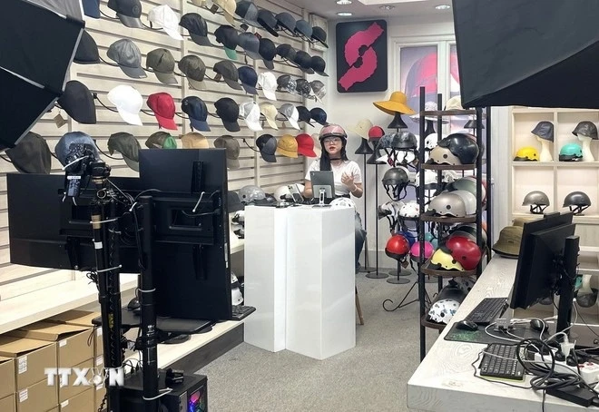 san thuong mai dien tu anh 3