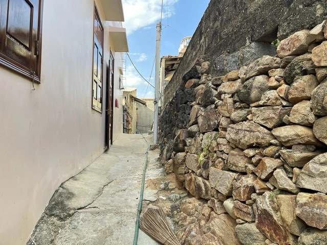 Những ngôi làng tuyệt đẹp ven biển: Làng chài cổ độc đáo bên vịnh Xuân Đài- Ảnh 9.