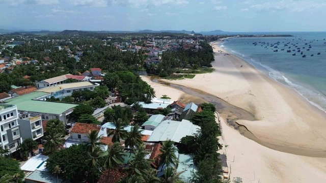 Long Thủy, dòng nước hình rồng ôm lấy làng biển- Ảnh 4.