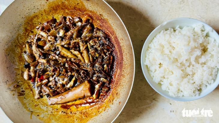 cá, mắm, rau đồng - Ảnh 1.
