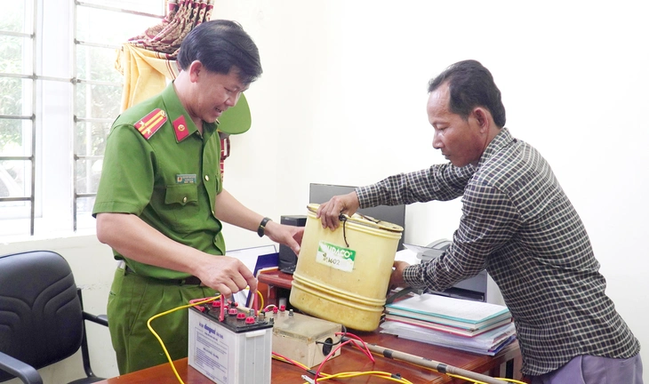 Xuyệt điện tận diệt 'hết thời' ở Cà Mau - Ảnh 3.