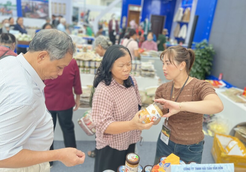 Người tiêu dùng ngày càng tin chọn sản phẩm OCOP