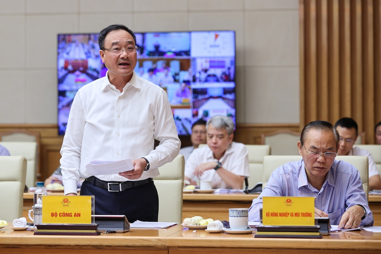 Thủ tướng: Kiên quyết tuyên chiến với khai thác IUU- Ảnh 6. Thủ tướng: Kiên quyết tuyên chiến với khai thác IUU- Ảnh 6.