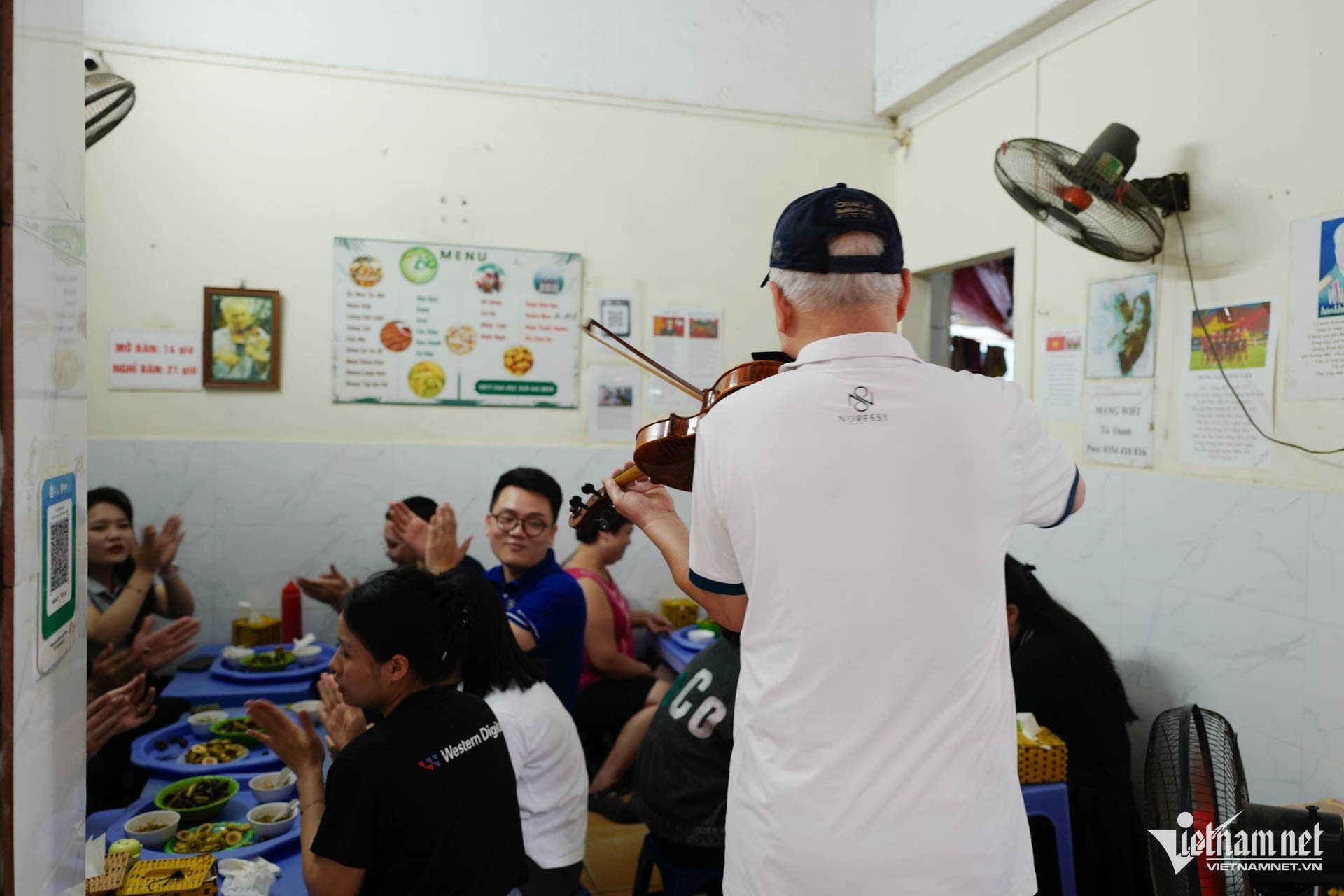 oc violin Ha Noi anh 2