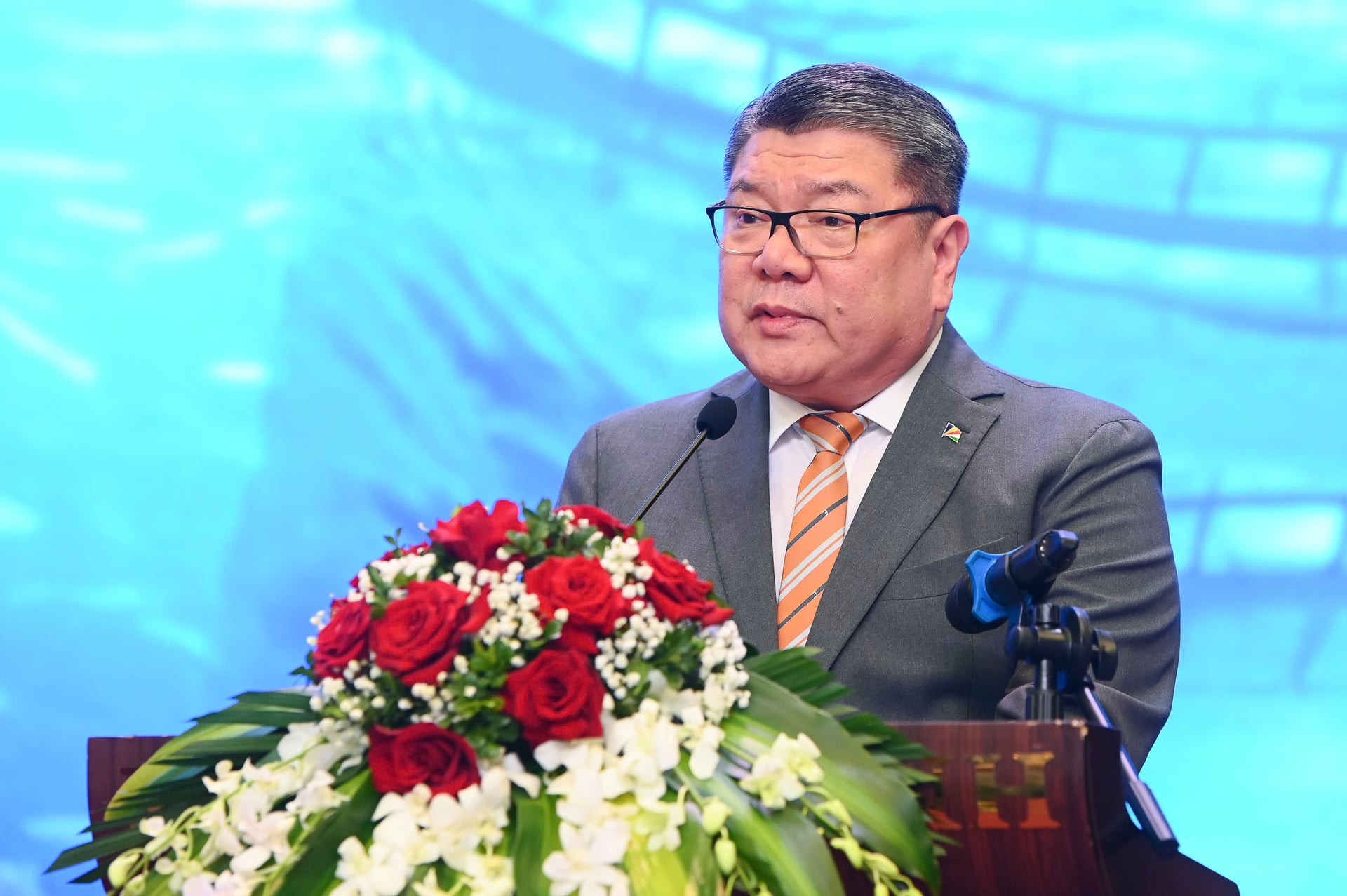 hoan-thien-quan-tri-bien-de-thuc-day-tang-truong-xanh-va-thinh-vuong-quoc-gia-151457_952