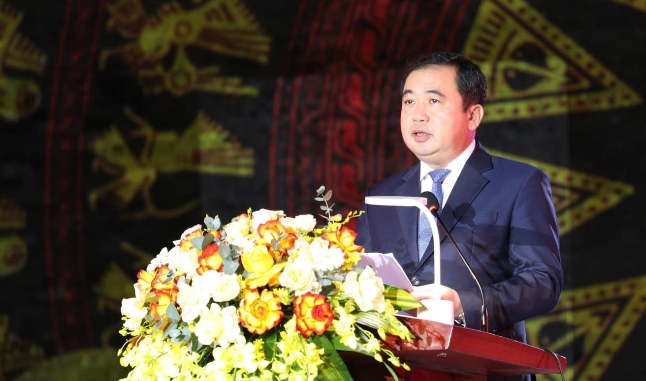 Bộ trưởng Bộ Nông nghiệp và Môi trường Trần Đức Thắng khẳng định: OCOP không chỉ là sản phẩm, mà là kết tinh của đất - của người - của văn hóa Việt Nam. Ảnh: Nguyễn Thủy.