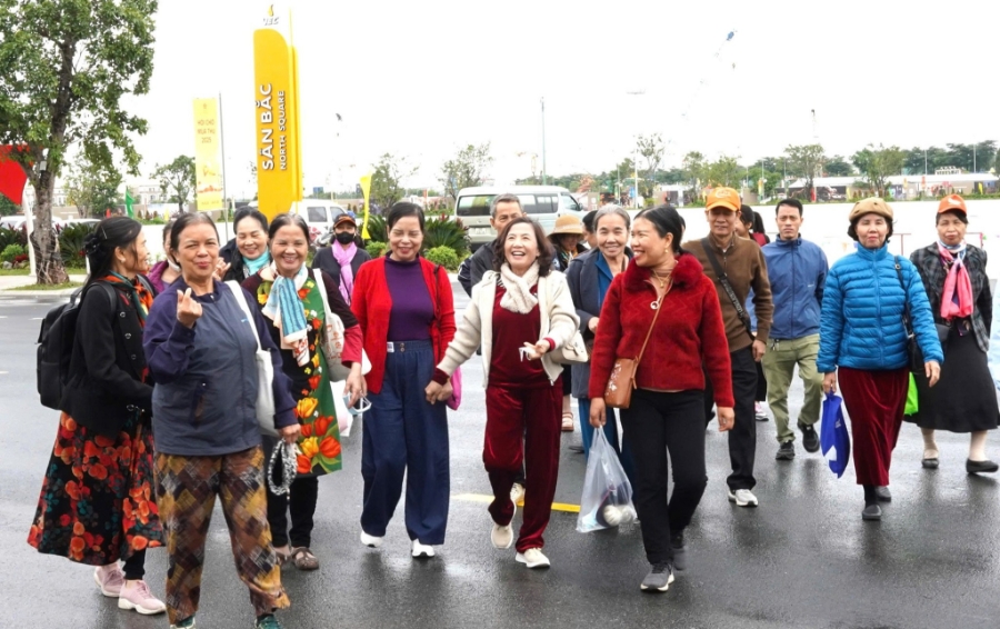 Trước đó, Hội chợ Mùa Thu đã cho thấy sức hút lớn cũng như giá trị thiết thực mang lại cho cộng đồng doanh nghiệp.