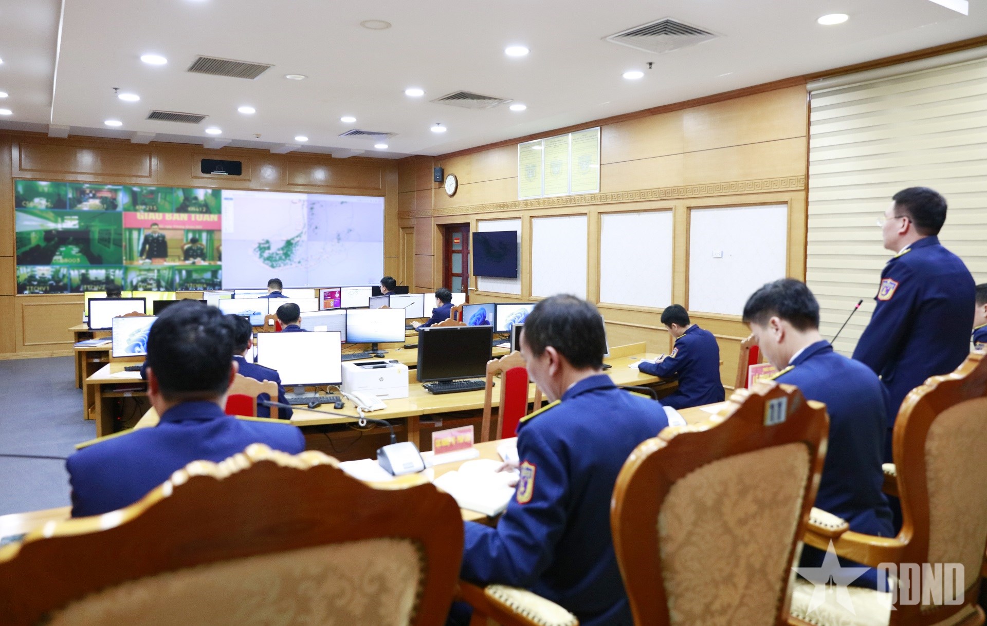 Tăng cường tuần tra, kiểm soát tàu cá, chống khai thác IUU