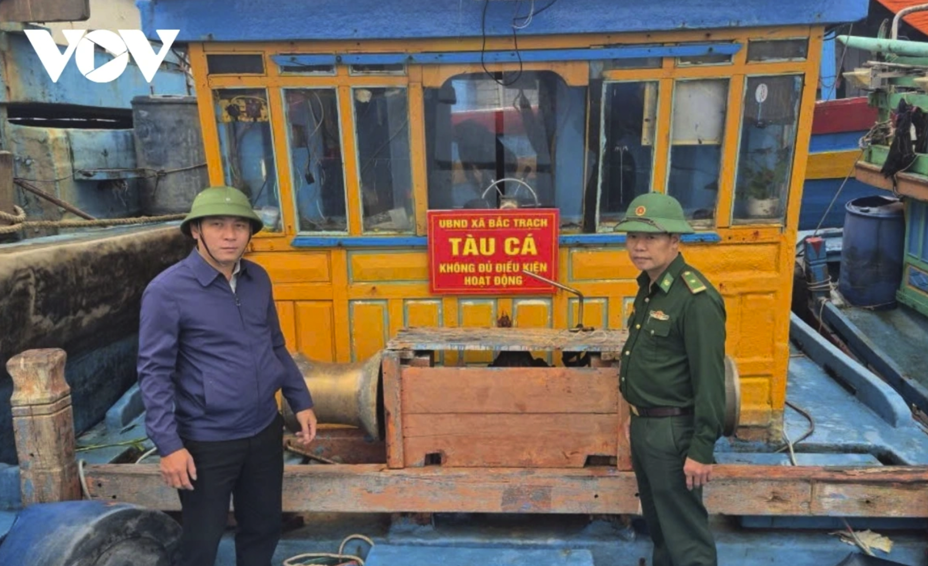 Niêm phong tàu cá không đủ điều kiện hoạt động