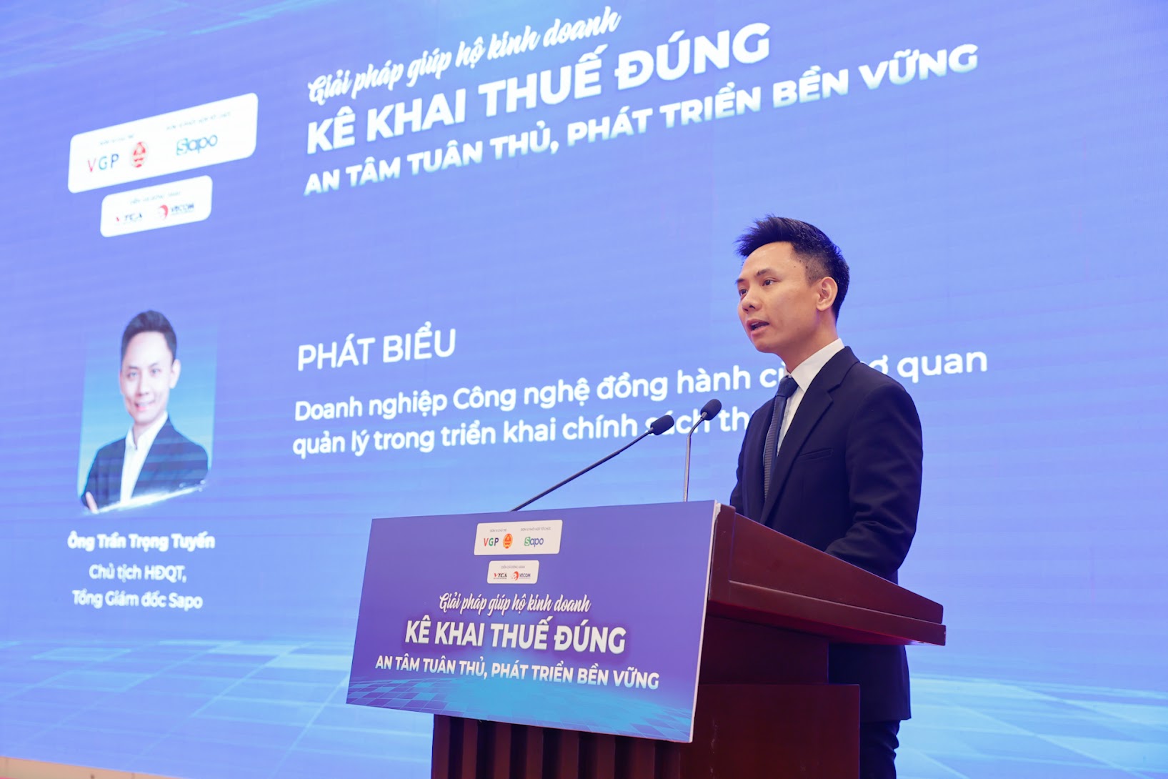 TRỰC TIẾP: Hội thảo 