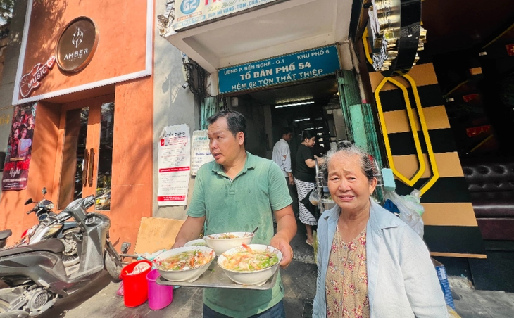 Dặm dài hủ tiếu - Kỳ 4: Giữ hương vị hủ tiếu miền Tây ở Sài Gòn - Ảnh 1. hủ tiếu - Ảnh 1.