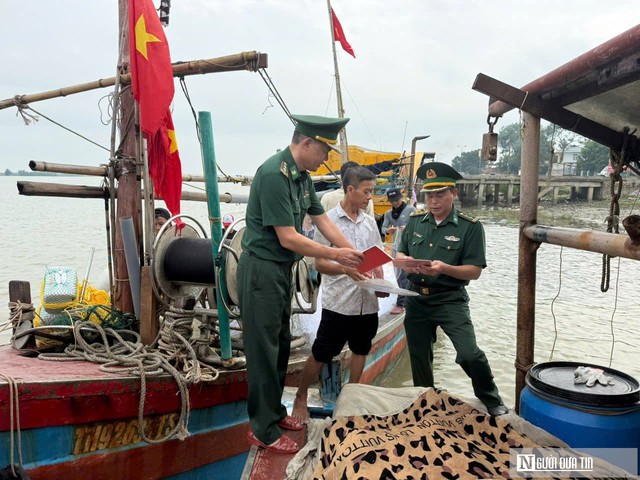 Thanh Hóa tăng cường tuyên truyền, kiểm soát tàu cá chống khai thác IUU- Ảnh 1.